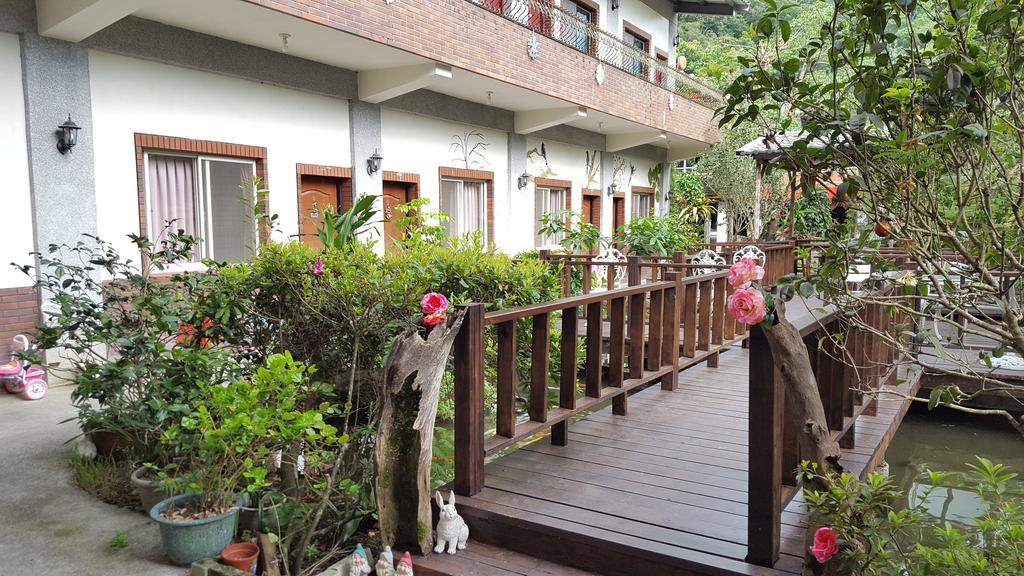 Yi Jia Yuan Homestay Нанджуан Екстериор снимка